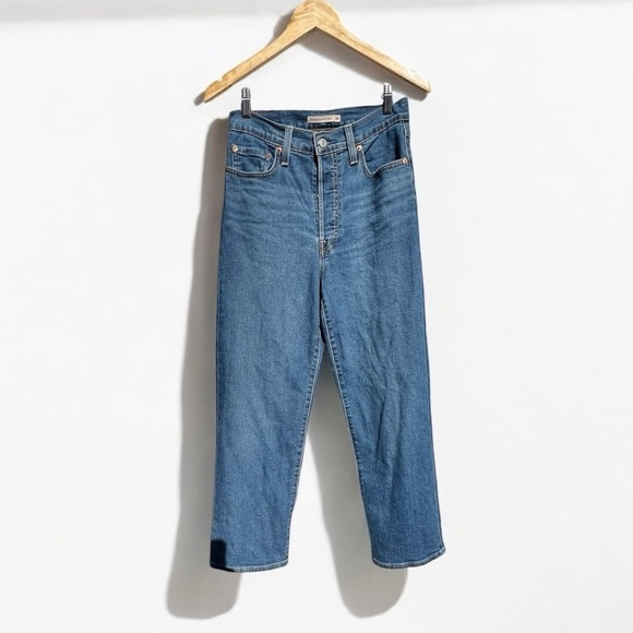 🌻Levi's Light Wash Ribcage Straight Ankle Jeans Size 28 | EUC - Picture 1 of 10